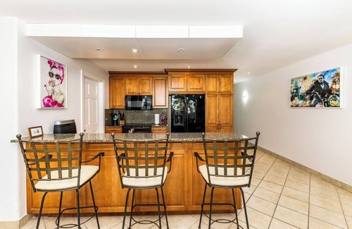 The Bight Condo | 1 Bdrm Pool & Garden View at The Yacht Club D3