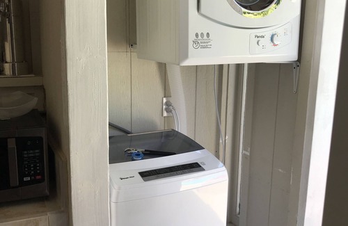 Rancho Palos Verdes House | 1 Bed 1 B cozy Room available in Quite Neighborhood