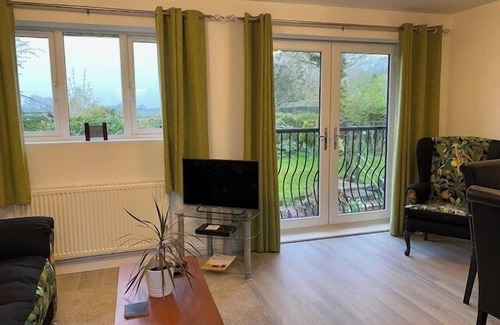 Griffydam Apartment | 1 Bed Apt- Rural Views- Juliette Balcony - Parking