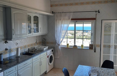 Telheiro Apartment | 1 BED APT. SEA AND BEACH VIEWS .POOL.5 MIN WALK TO MARINA DE LAGOS.