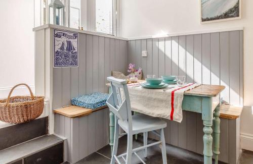 Polruan House | 1 Bed in Polruan 83945