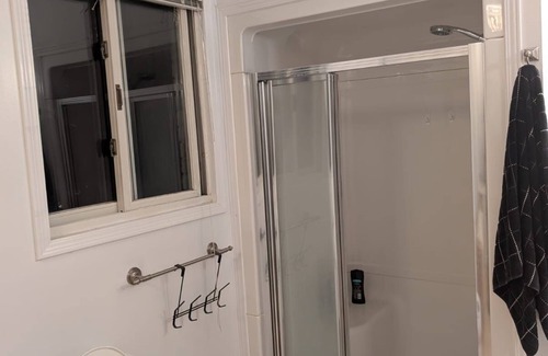 Courtice House | 1 bed shared in a house, have 2 single bedroom