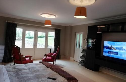 Castlebar House | 1 bed studio