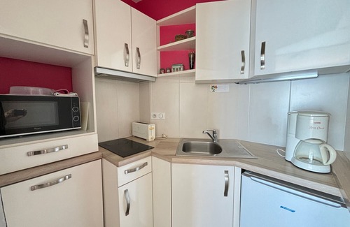 Les Sables d'Olonne Apartment | 1-bedroom apartment with sea-facing balcony
