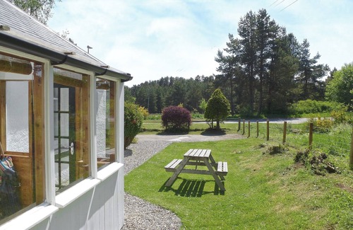 Grantown-on-Spey Cottage | 1 bedroom accommodation in Dulnain Bridge, near Aviemore