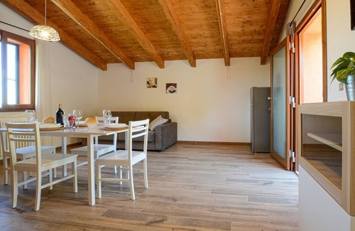 Zignago Apartment | 1 bedroom accommodation in Sasseta Zignago