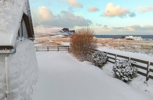 Bornesketaig Cottage | 1 bedroom accommodation in Kilmuir, Isle of Skye