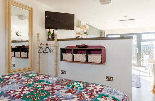 Portnalong Cottage | 1 bedroom accommodation in near Carbost, Isle of Skye
