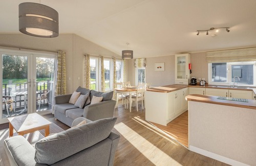 Hinton Cottage | 1 bedroom accommodation in Darsham, near Southwold