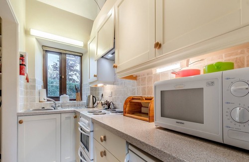 Colerne Cottage | 1 bedroom accommodation in Colerne, near Bath