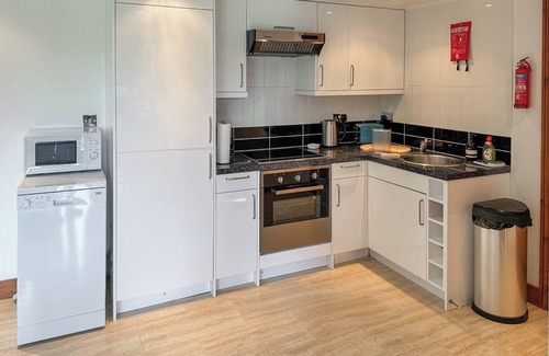Earls Colne Cottage | 1 bedroom accommodation in White Colne, near Colchester