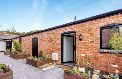 Ellesmere Cottage | 1 bedroom accommodation in Ellesmere