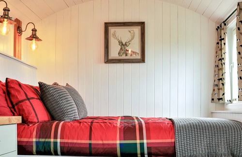 Hallington Cottage | 1 bedroom accommodation in Otterburn