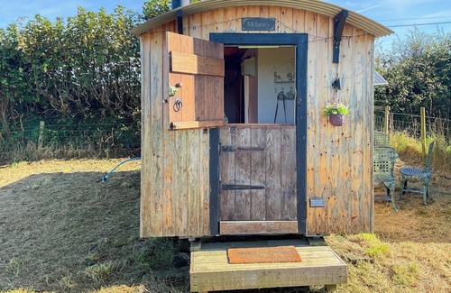 Ciliau-Aeron Cottage | 1 bedroom accommodation in Cilau Aeron, near Lampeter