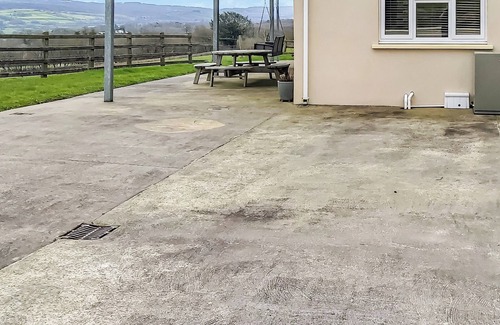 Llandeilo Cottage | 1 bedroom accommodation in Manordeilo, near Llandeilo