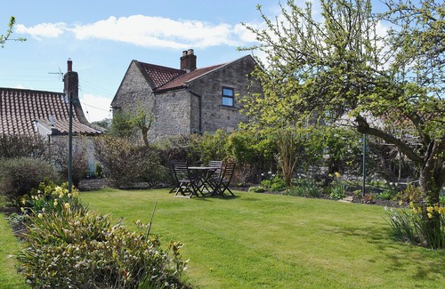 Caldwell Cottage | 1 bedroom accommodation in Caldwell, near Richmond