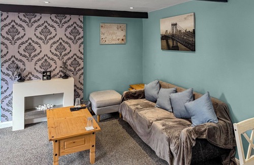 East Kirkby Cottage | 1 bedroom accommodation in East Kirkby, near Spilsby