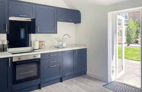 Wisbech Cottage | 1 bedroom accommodation in Gorefield, near Wisbech