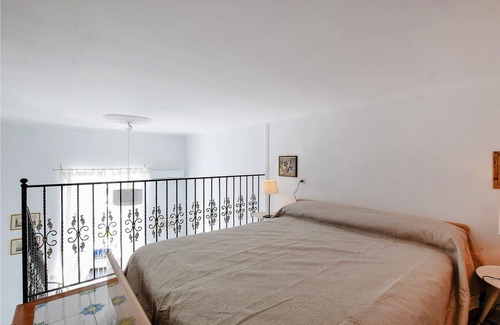 Pozzuoli Apartment | 1 bedroom accommodation in Pozzuoli