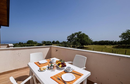 Zambrone Apartment | 1 bedroom accommodation in Zambrone