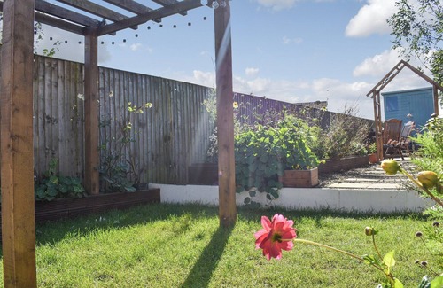 Cayton Cottage | 1 bedroom accommodation in Cayton