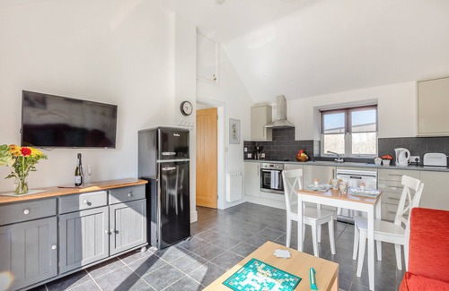 Crewkerne Cottage | 1 bedroom accommodation in Hewish