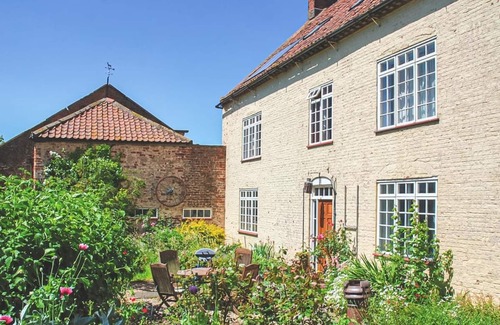 Ryther Ski Chalet | 1 bedroom accommodation in Stillingfleet, York