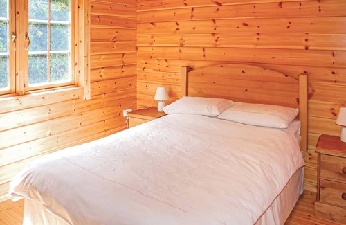 Ryther Ski Chalet | 1 bedroom accommodation in Stillingfleet, York