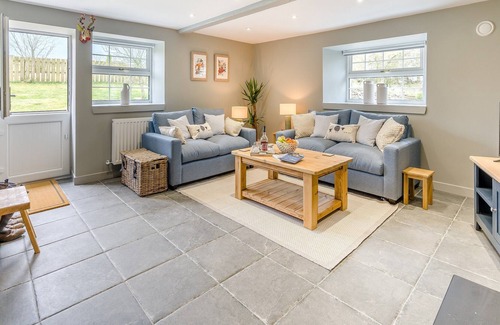 Mauchline Cottage | 1 bedroom accommodation in Sorn