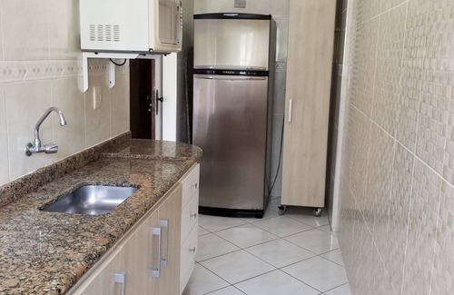 Boraceia Apartment | 1 bedroom apartment front of building to the sea. Boracéia Beach