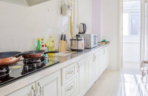 Beijing Central Business District House | 1 bedroom apartment, in Beijing CBD Guomao, 5 min from Guomao Metro station L1