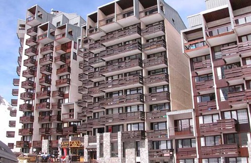 Val Claret Apartment | 1-bedroom apt 500m from slopes with south/west balcony