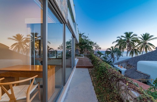 Santa Maria Huatulco Condo | 1 Bedroom Beachfront Residence W/Panoramic Views