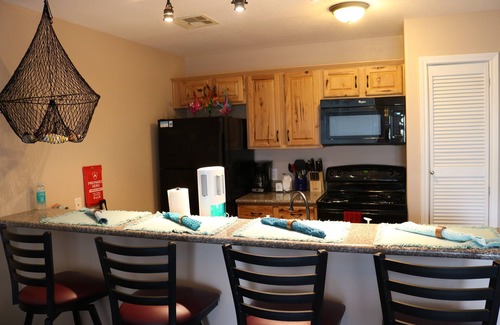 Galveston Condo | 1-bedroom Beachfront Condo with Amazing Gulf View. Enjoy 3 pools with 1 heated!