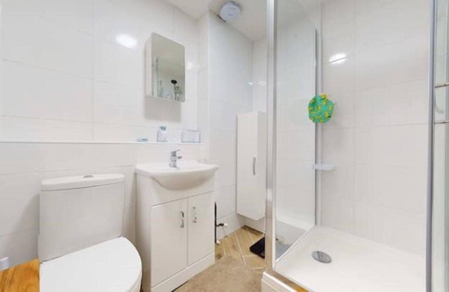 Hale Apartment | 1 Bedroom Comfy Cosy Flat in very nice leafy neighbourhood Edgware