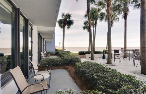 Miramar Beach Condo | 1 Bedroom Condo on 8th floor with a Bayside View - Sandestin Golf and Beach Resort