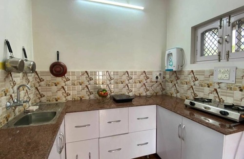 Gunehr Cottage | 1 bedroom cottage in kotli
