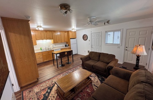Albany Apartment | 1-Bedroom Duplex with Private Garage - Extended Stay Rental in Albany