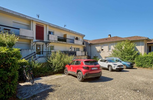 Barbotan-les-Thermes Apartment | 1-Bedroom Apartment with Balconies in Barbotan, perfect for 2