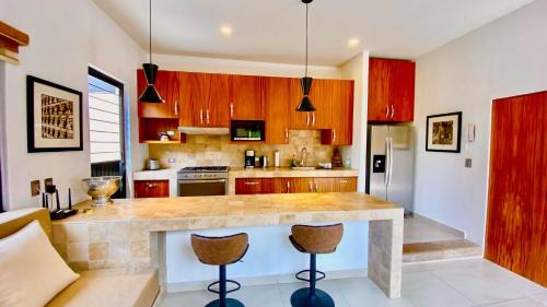 San Antonio Tlayacapan House | 1 Bedroom Guesthouse in Ajijic - Centrally Located Close To Everything