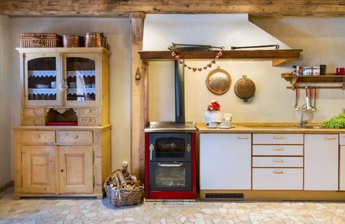 Nembia Ski Chalet | 1 Bedroom Chalet in San Lorenzo Dorsino