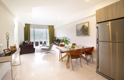 Ulu Kinta Apartment | 1 Bedroom Lakeview Suite #2
