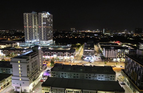 Malacca City Condo | 1 bedroom luxury condo. 1 to 7 guests, 3 beds, 1 sofa bed, 1 bathroom, living