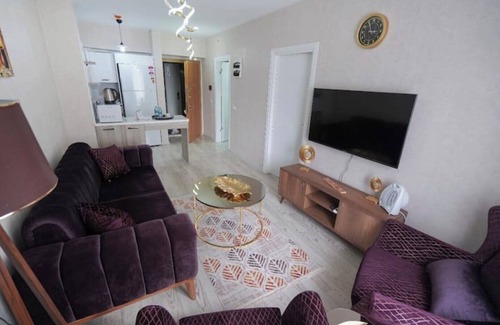Esenyurt Apartment | 1-bedroom, nearby services&park, Wifi, parking-HA8