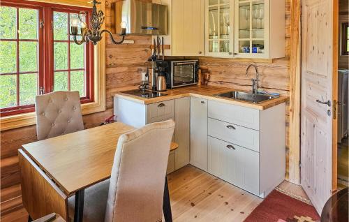 Sor-Fron House | 1 Bedroom Nice Home In Sør-Fron
