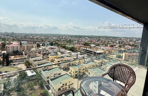 Roman Ridge Apartment | 1-Bedroom Pool View Unit @Nova