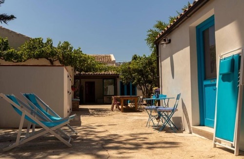 Guarrato House | 1 Bedroom Private vacation home in MISILISCEMI