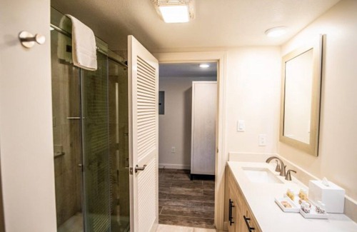 Estate Kings Quarter Condo | 1 Bedroom, Sleeps 4, at Bluebeards Castle Pirates Pension Resort, St Thomas!