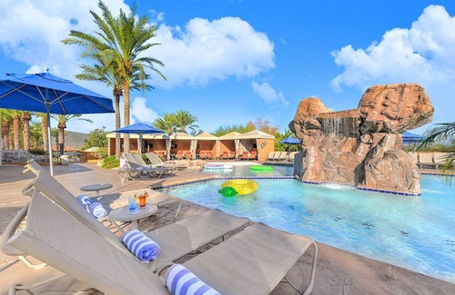 North Mountain Apartment | 1 Bedroom Suite + Balcony | Golf Course + Pools