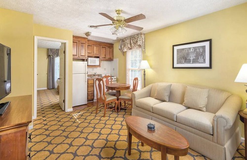 Williamsburg Condo | 1 Bedroom Suite Condo w/Kitchen in Williamsburg, at Patriots Place Resort!